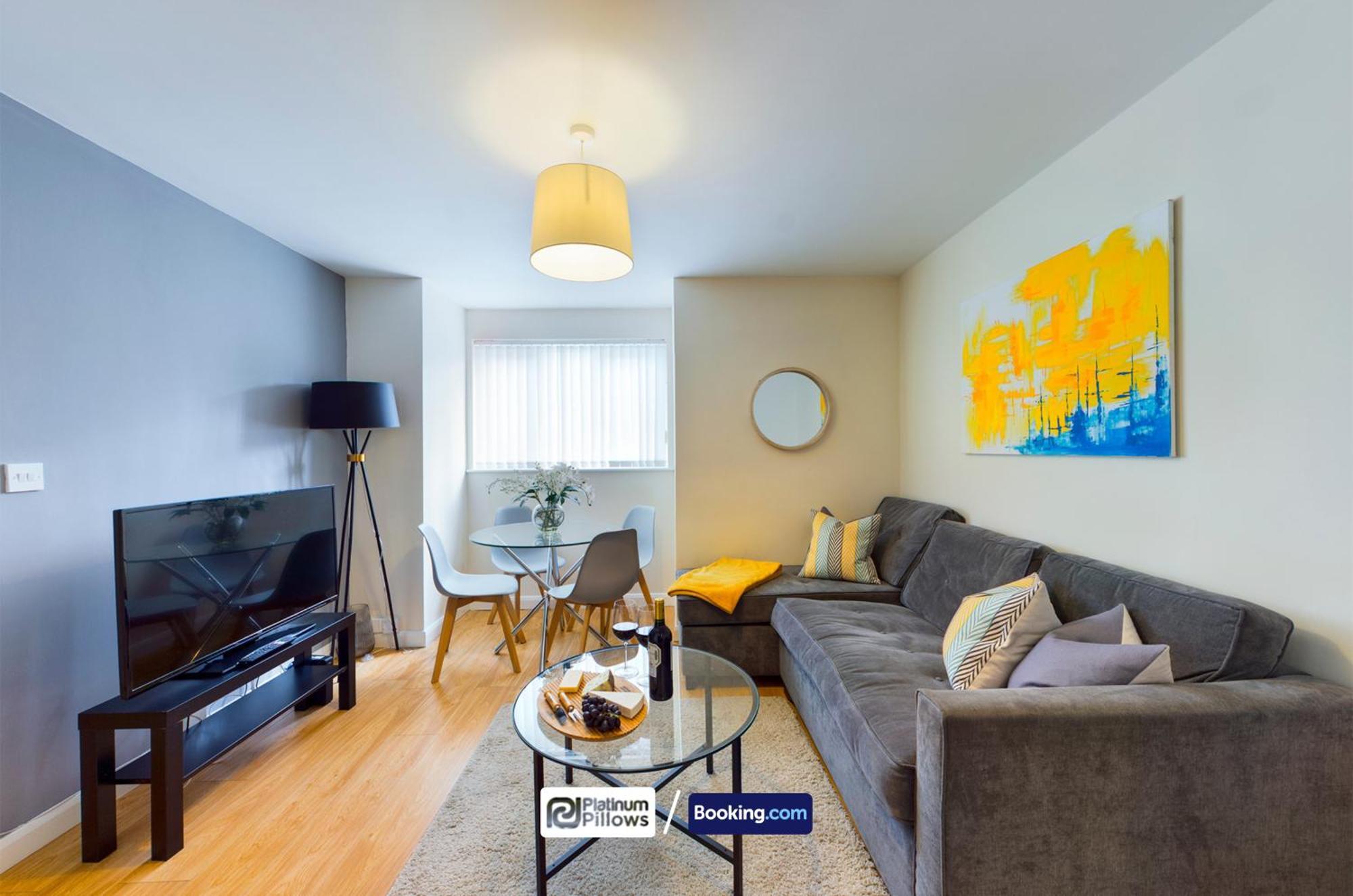 Modern Oxford 2 Bedroom Apartments, Families & Contractor Accommodation, Near John Radcliffe Hospital Bagian luar foto
